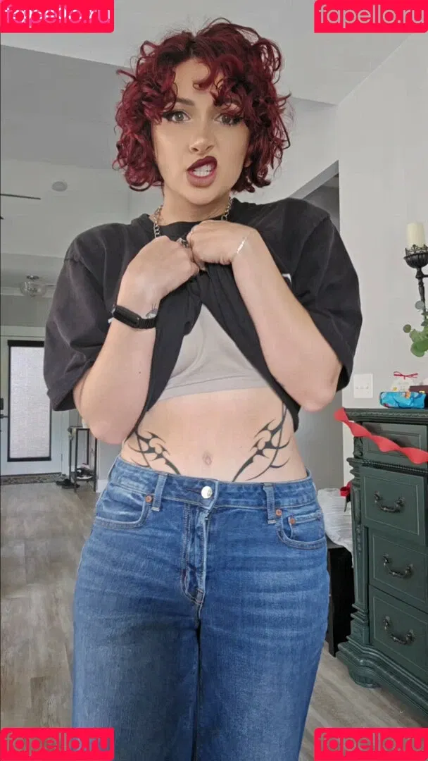 Addie Nicole Amick / Halocene / addienicoleamick Onlyfans Photo Gallery 
