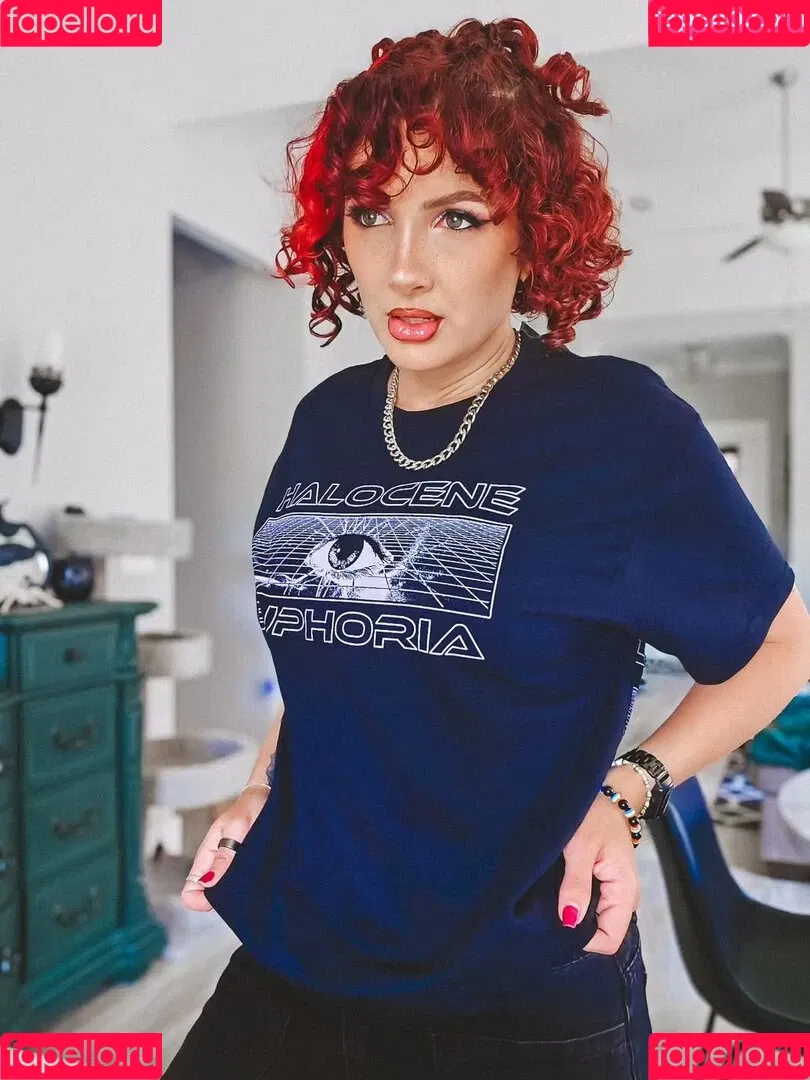 Addie Nicole Amick / Halocene / addienicoleamick Onlyfans Photo Gallery 