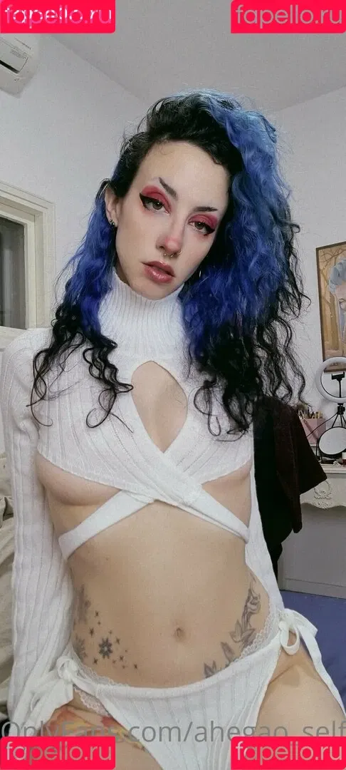 Ahegaoself / ahegao.self / ahegao_self Onlyfans Photo Gallery 