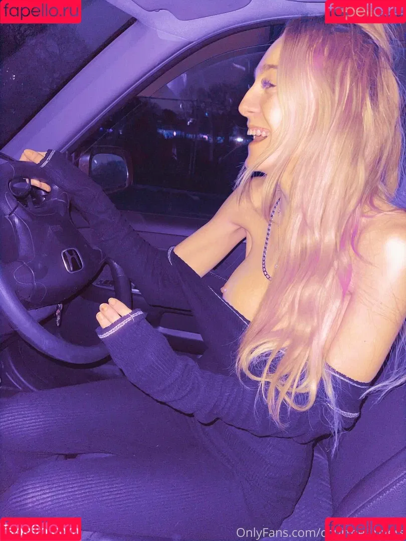 courtneyriverss / courtneyyrivers Onlyfans Photo Gallery 