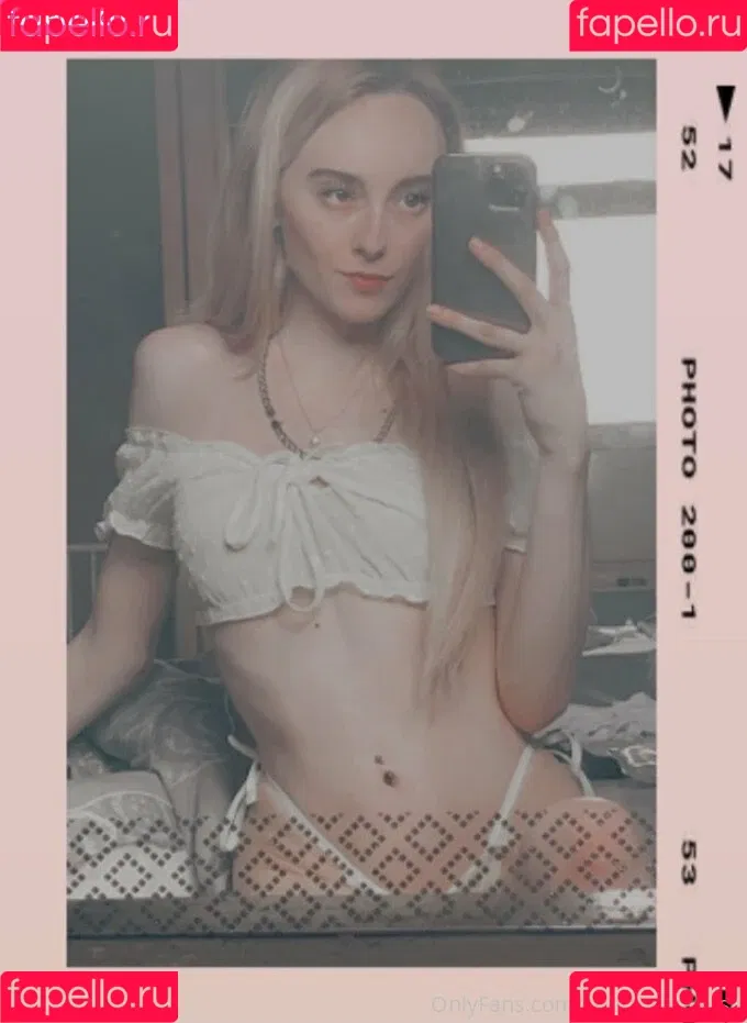 courtneyriverss / courtneyyrivers Onlyfans Photo Gallery 