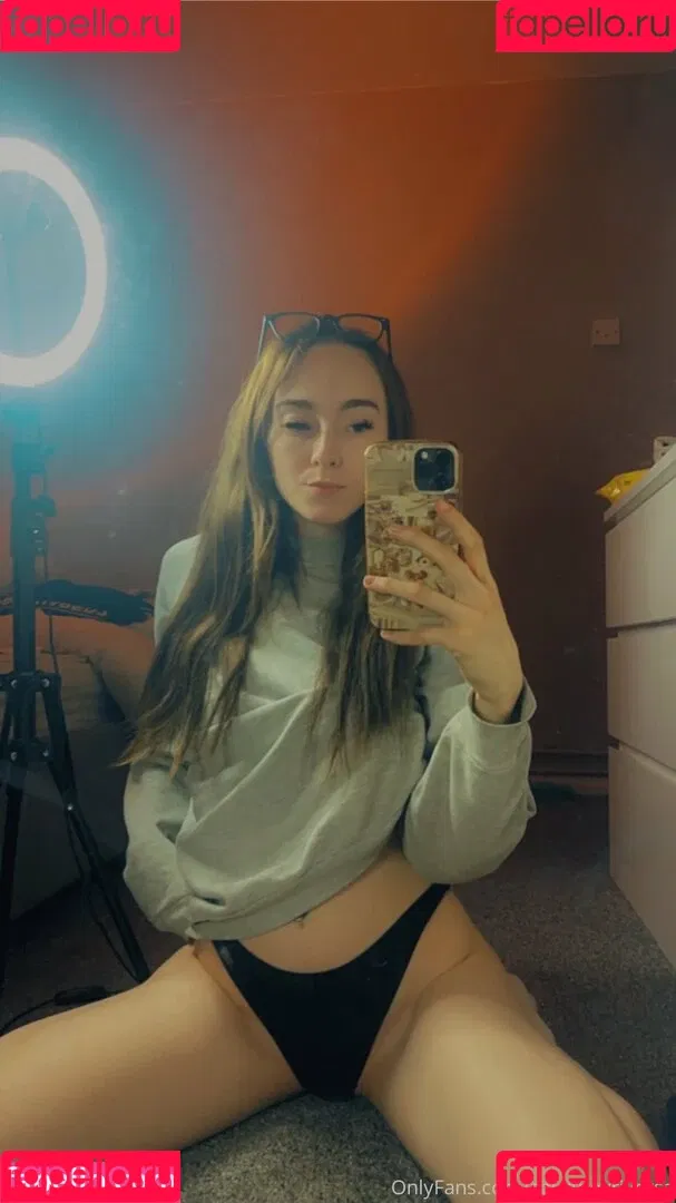 courtneyriverss / courtneyyrivers Onlyfans Photo Gallery 