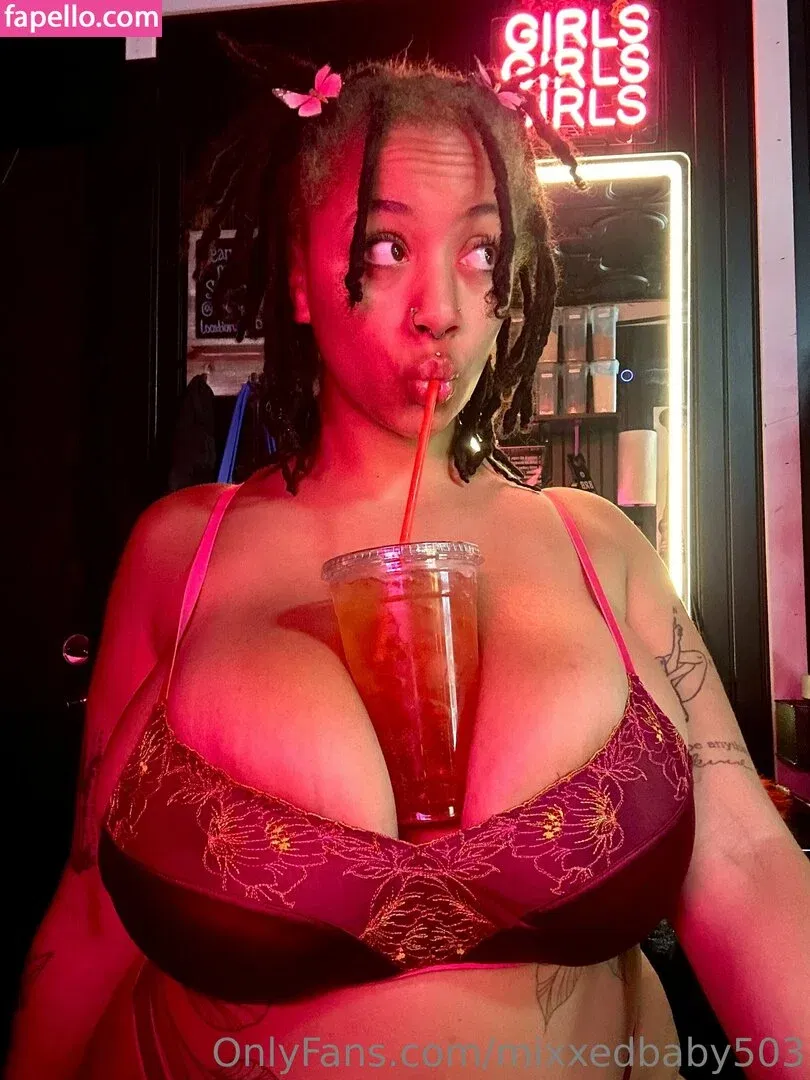 Mixxedbaby503 / mixxedbby.420 Onlyfans Photo Gallery 