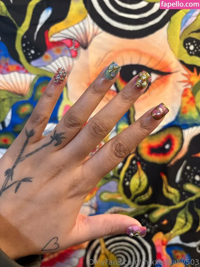 Mixxedbaby503 / mixxedbby.420 Onlyfans Photo Gallery 