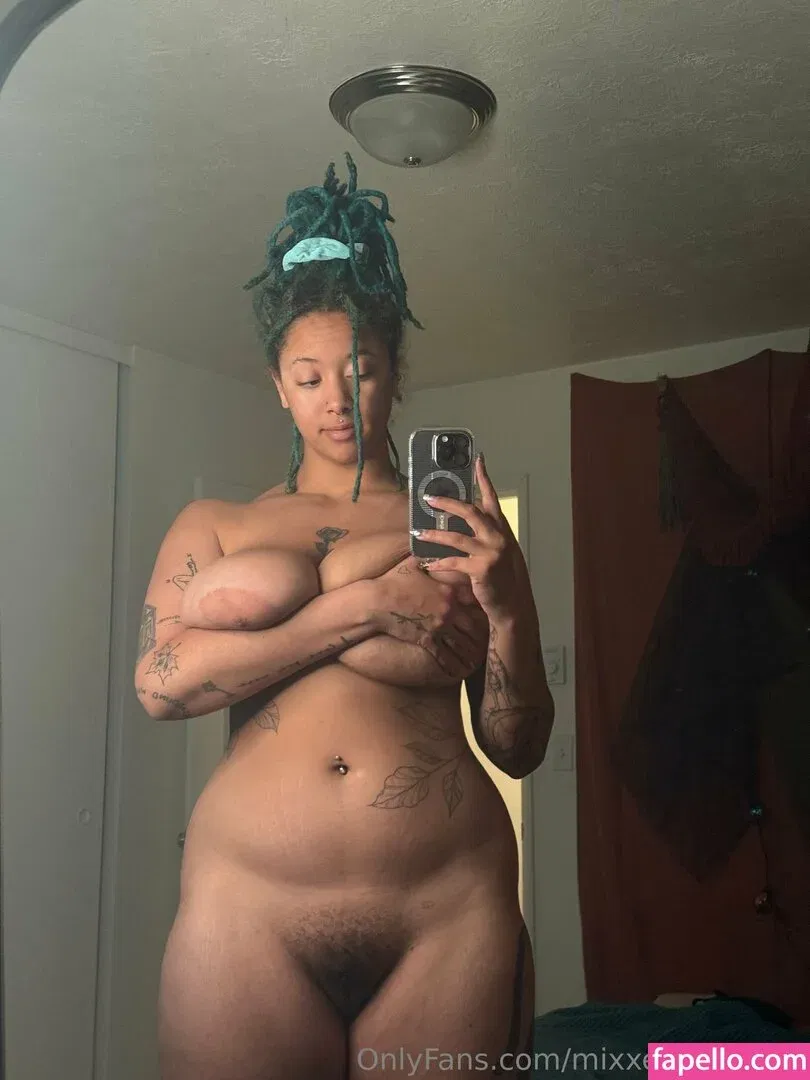 Mixxedbaby503 / mixxedbby.420 Onlyfans Photo Gallery 