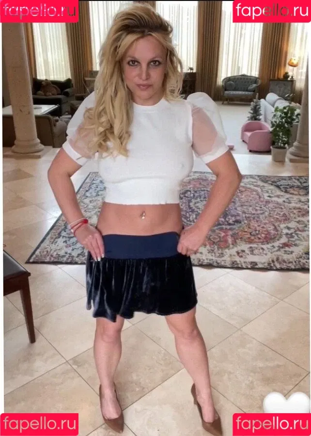 Britney Spears / britneyspears / xoxobritneyj Onlyfans Photo Gallery 