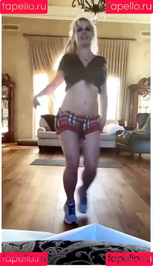 Britney Spears / britneyspears / xoxobritneyj Onlyfans Photo Gallery 