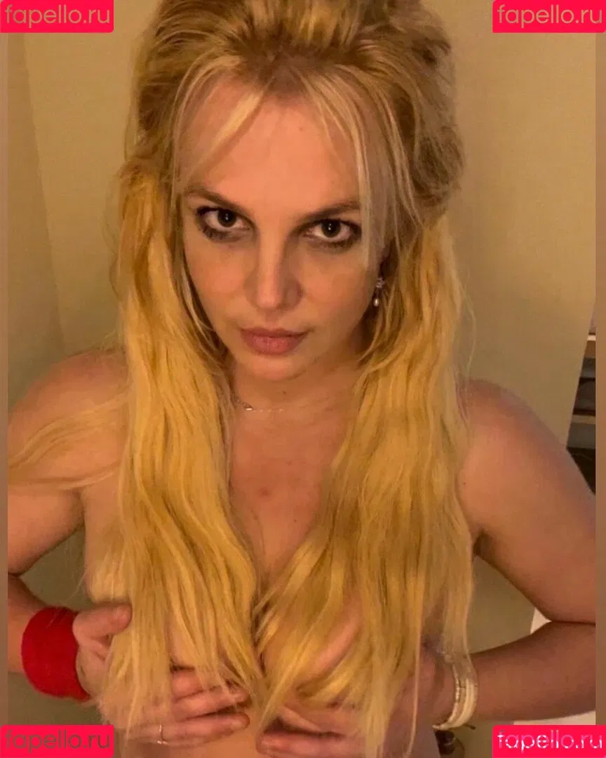 Britney Spears / britneyspears / xoxobritneyj Onlyfans Photo Gallery 
