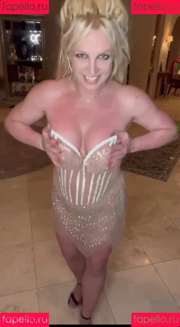 Britney Spears / britneyspears / xoxobritneyj Onlyfans Photo Gallery 