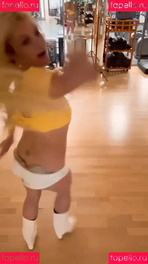 Britney Spears / britneyspears / xoxobritneyj Onlyfans Photo Gallery 