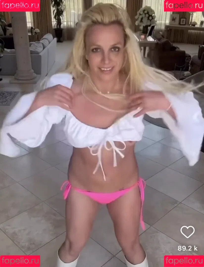 Britney Spears / britneyspears / xoxobritneyj Onlyfans Photo Gallery 