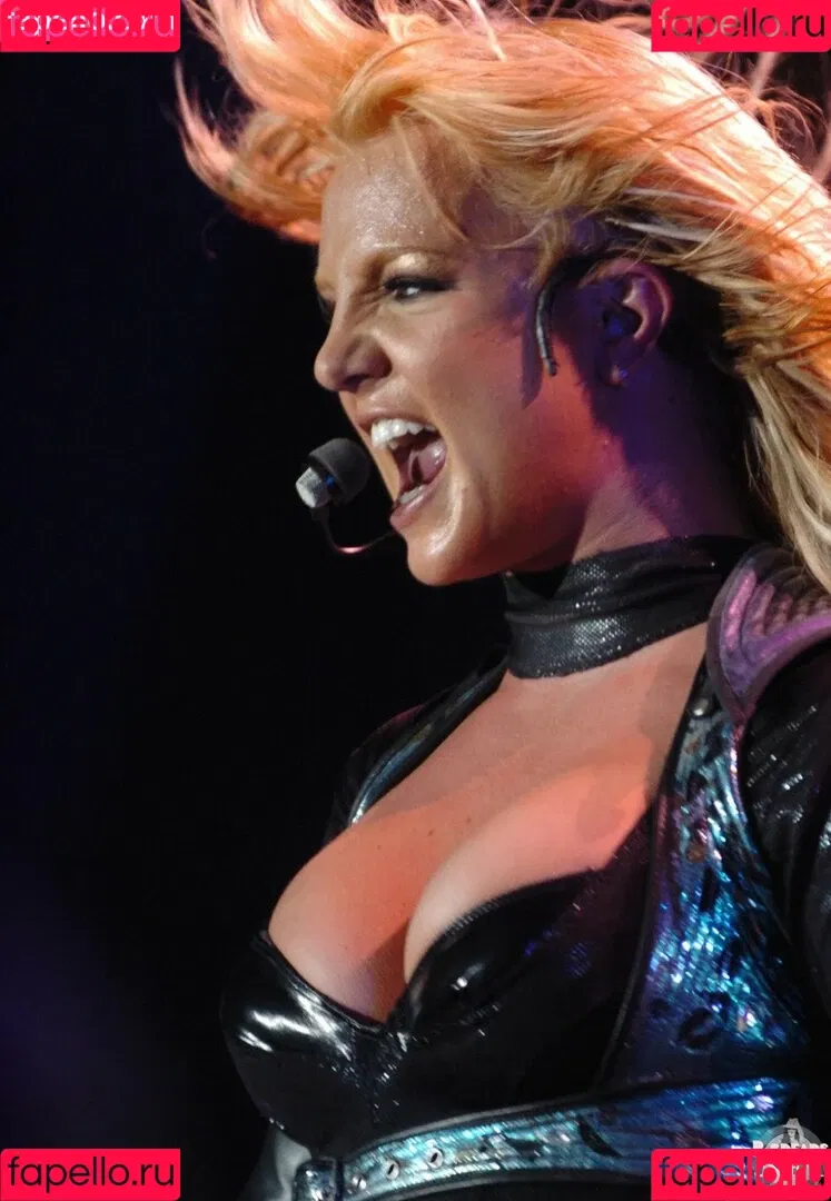 Britney Spears / britneyspears / xoxobritneyj Onlyfans Photo Gallery 