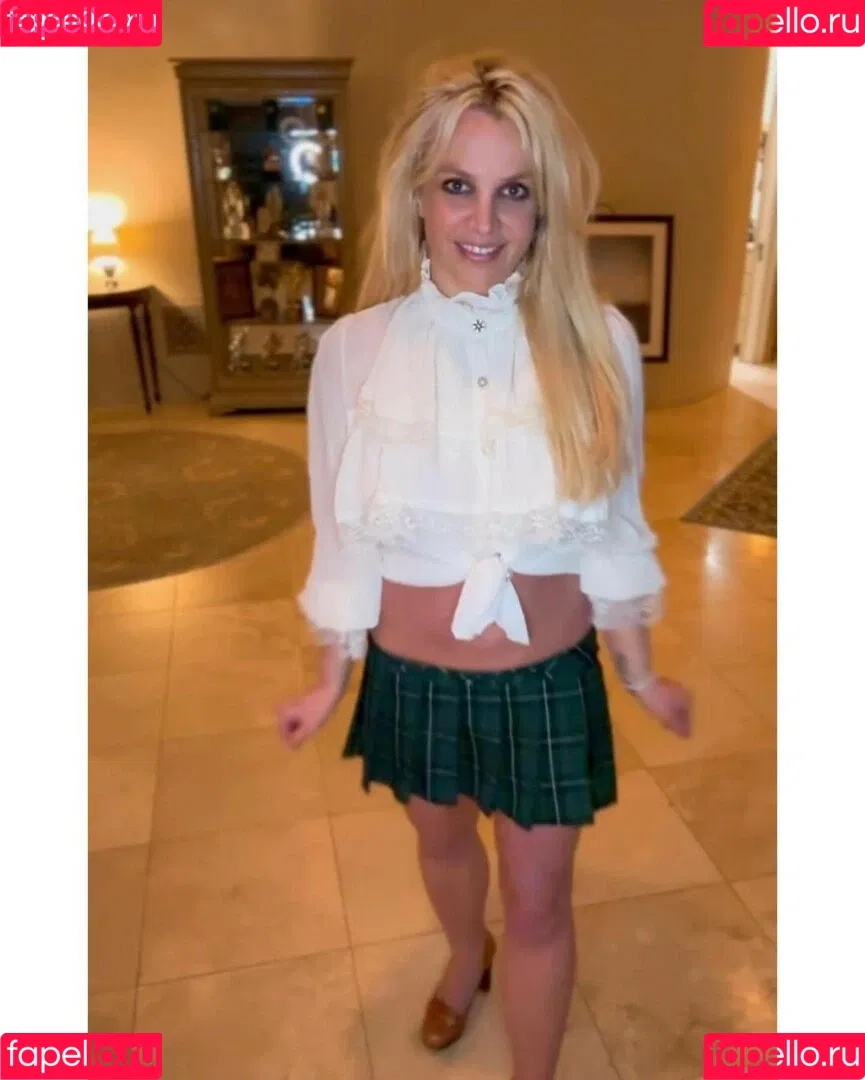 Britney Spears / britneyspears / xoxobritneyj Onlyfans Photo Gallery 