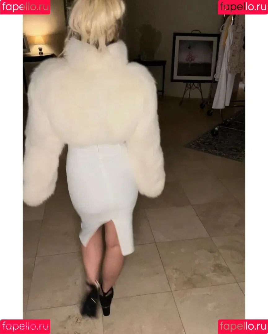 Britney Spears / britneyspears / xoxobritneyj Onlyfans Photo Gallery 
