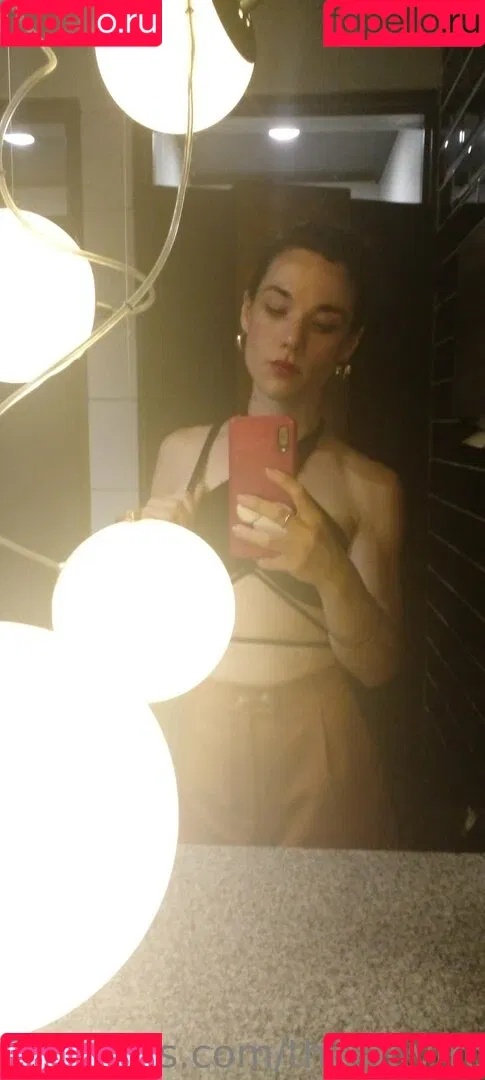 ladyfromshanghai / theladyfromshanghai Onlyfans Photo Gallery 