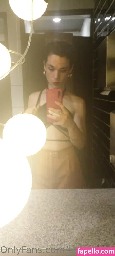 ladyfromshanghai / theladyfromshanghai Onlyfans Photo Gallery 