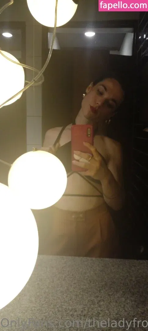 ladyfromshanghai / theladyfromshanghai Onlyfans Photo Gallery 