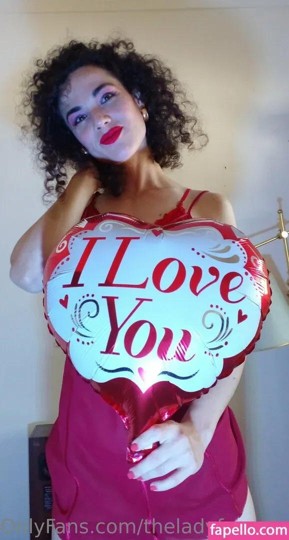 ladyfromshanghai / theladyfromshanghai Onlyfans Photo Gallery 