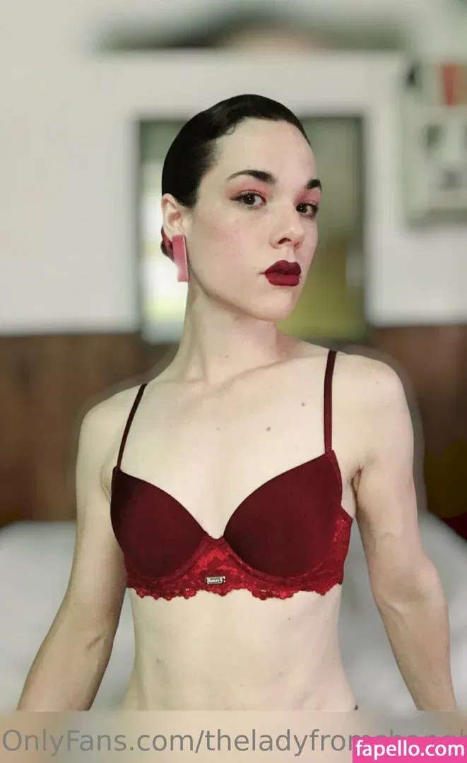 ladyfromshanghai / theladyfromshanghai Onlyfans Photo Gallery 