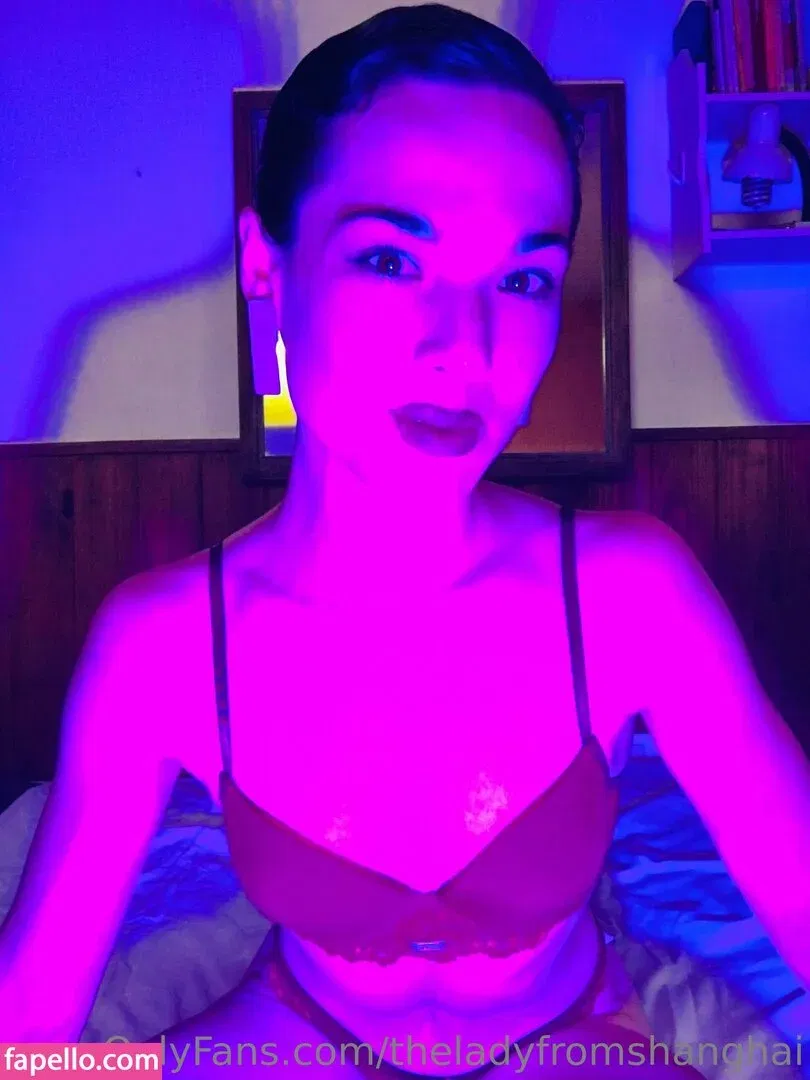 ladyfromshanghai / theladyfromshanghai Onlyfans Photo Gallery 