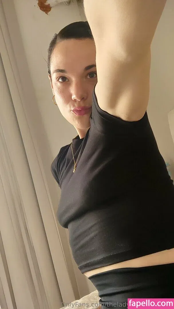 ladyfromshanghai / theladyfromshanghai Onlyfans Photo Gallery 