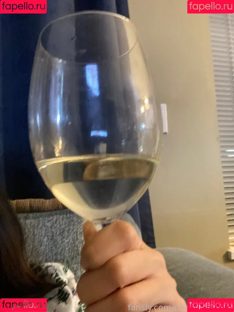 fille___de___06 / unefilleunique Onlyfans Photo Gallery 