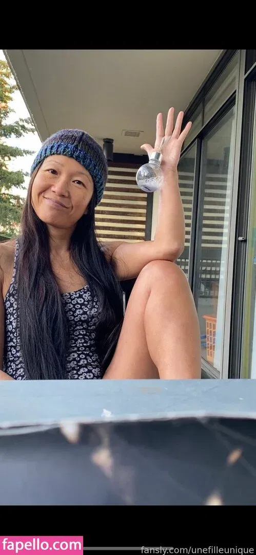 fille___de___06 / unefilleunique Onlyfans Photo Gallery 