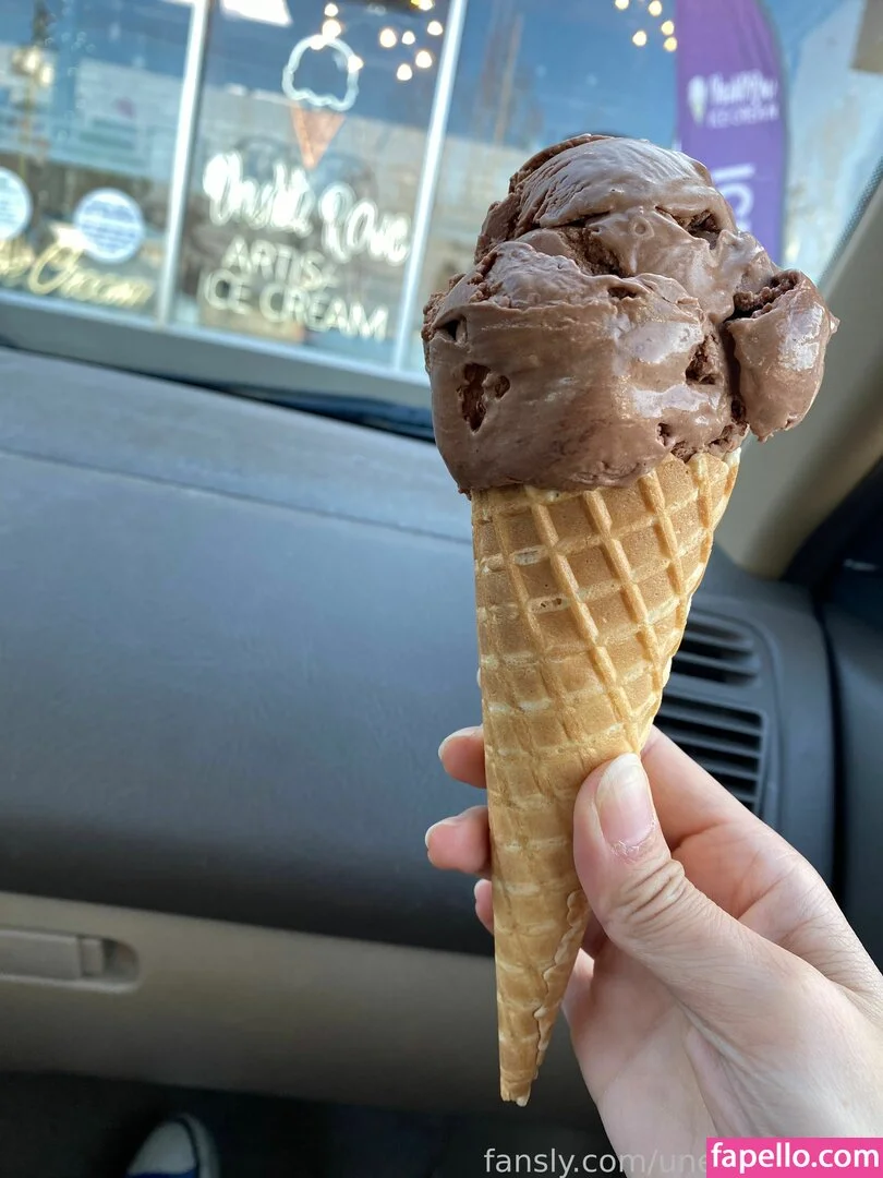 fille___de___06 / unefilleunique Onlyfans Photo Gallery 