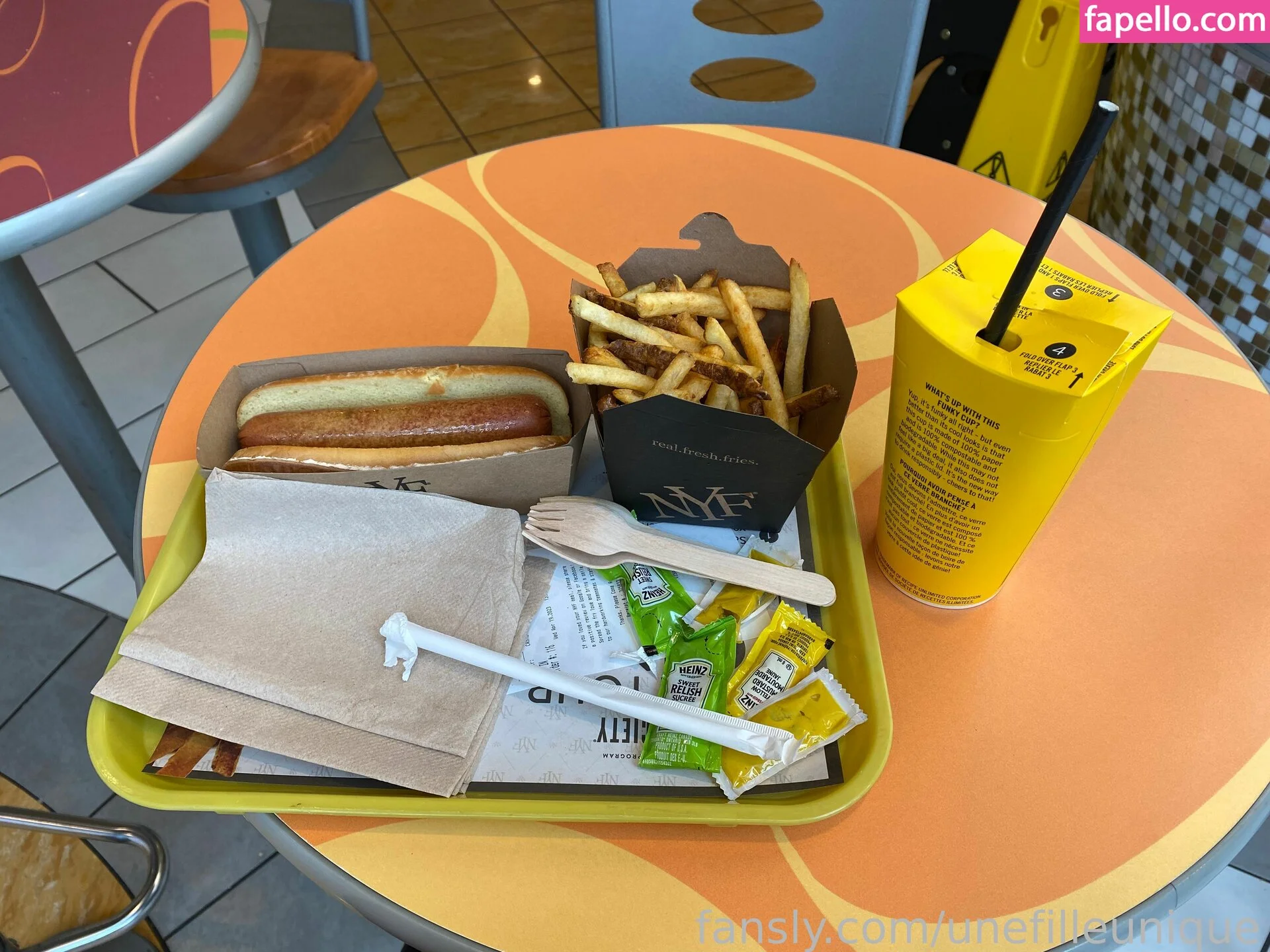 fille___de___06 / unefilleunique Onlyfans Photo Gallery 