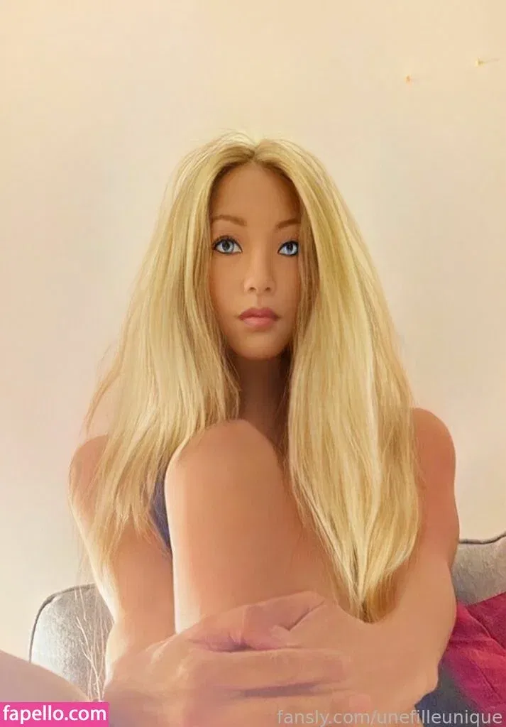 fille___de___06 / unefilleunique Onlyfans Photo Gallery 