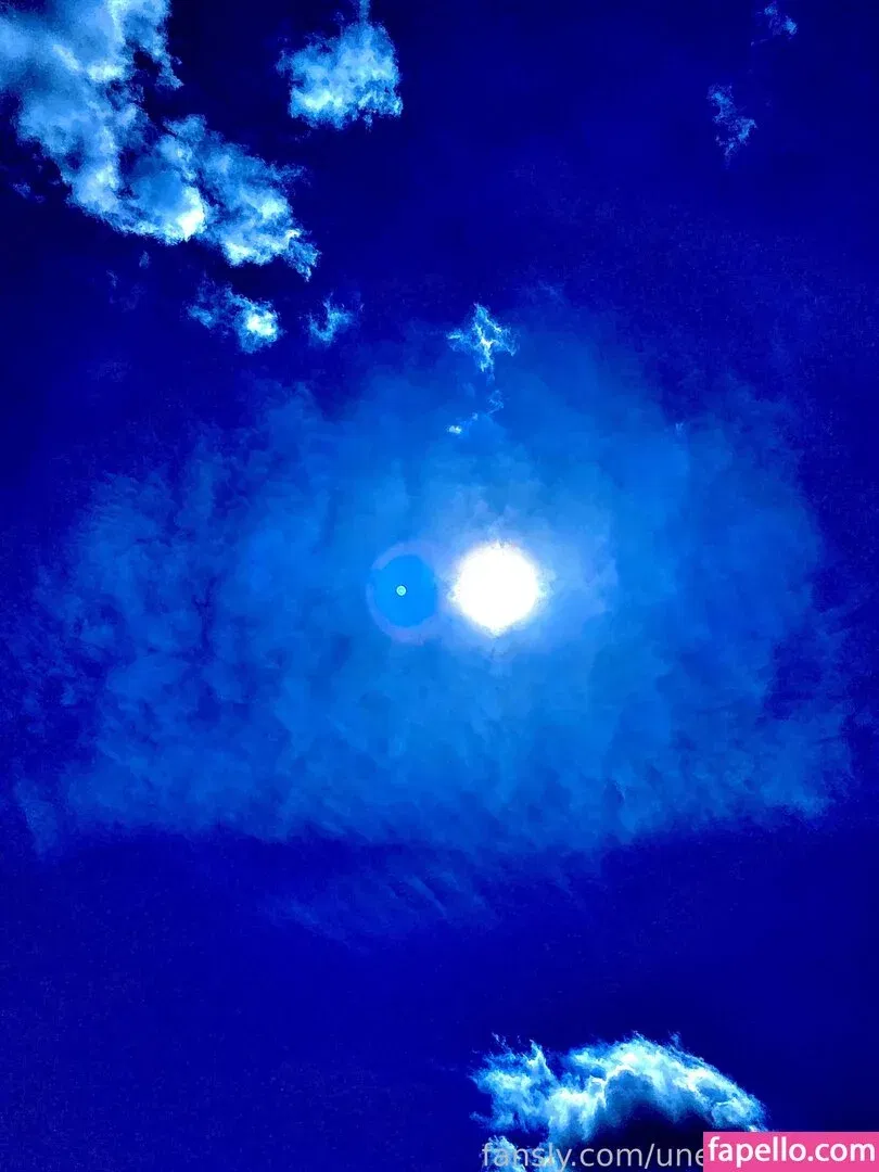 fille___de___06 / unefilleunique Onlyfans Photo Gallery 