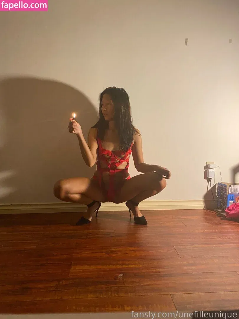 fille___de___06 / unefilleunique Onlyfans Photo Gallery 