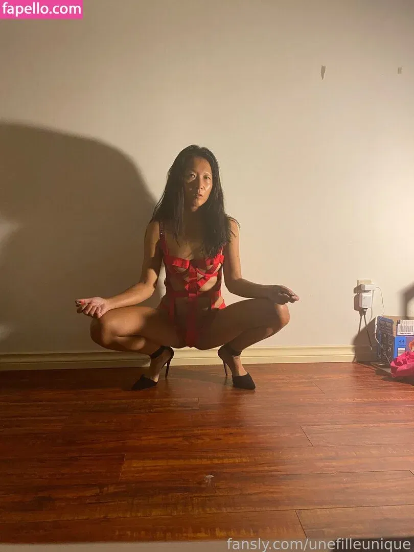 fille___de___06 / unefilleunique Onlyfans Photo Gallery 