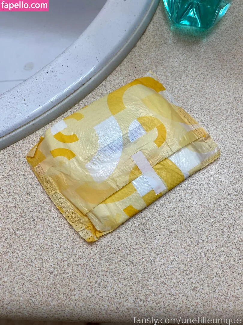 fille___de___06 / unefilleunique Onlyfans Photo Gallery 