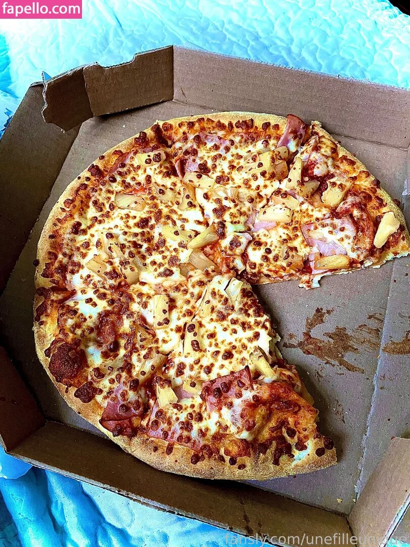 fille___de___06 / unefilleunique Onlyfans Photo Gallery 