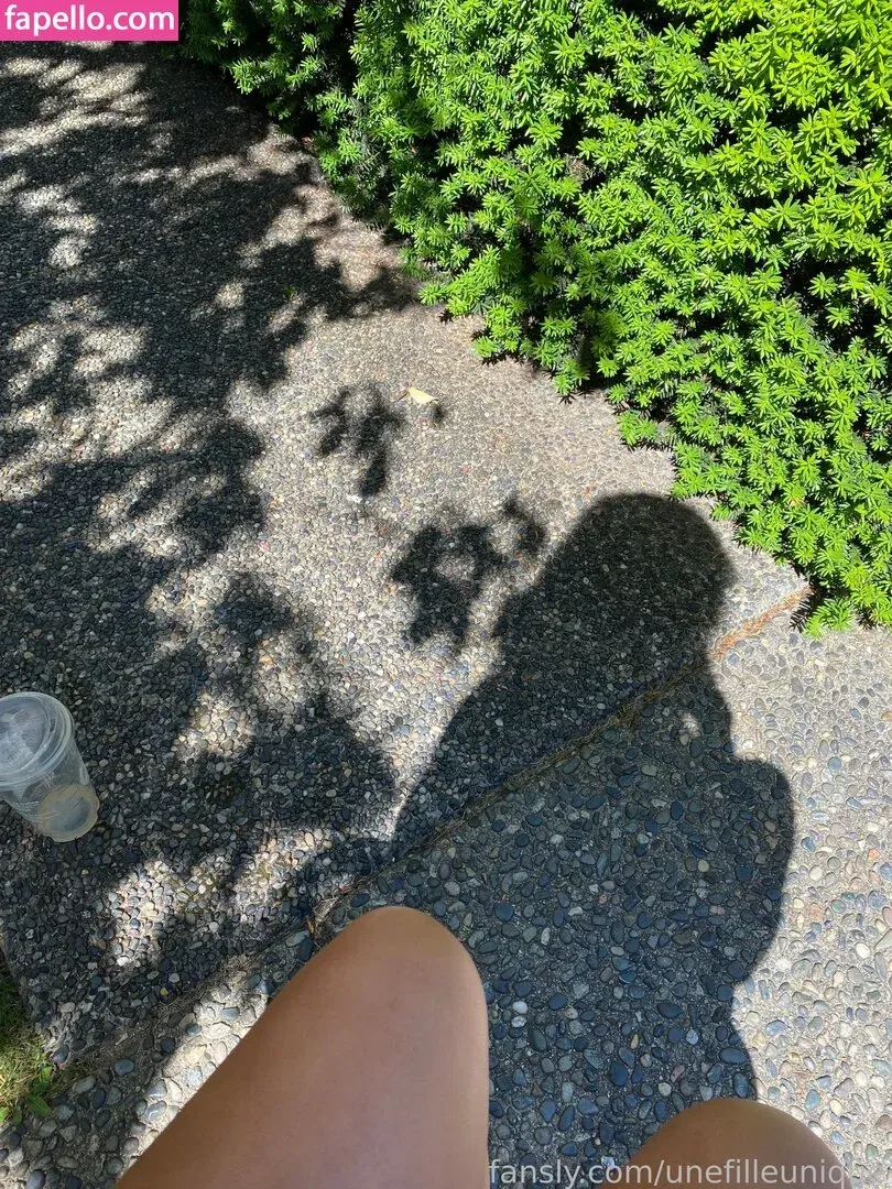 fille___de___06 / unefilleunique Onlyfans Photo Gallery 