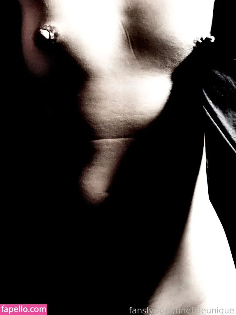 fille___de___06 / unefilleunique Onlyfans Photo Gallery 