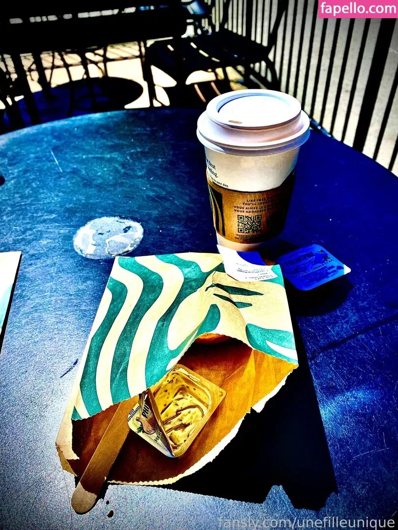 fille___de___06 / unefilleunique Onlyfans Photo Gallery 