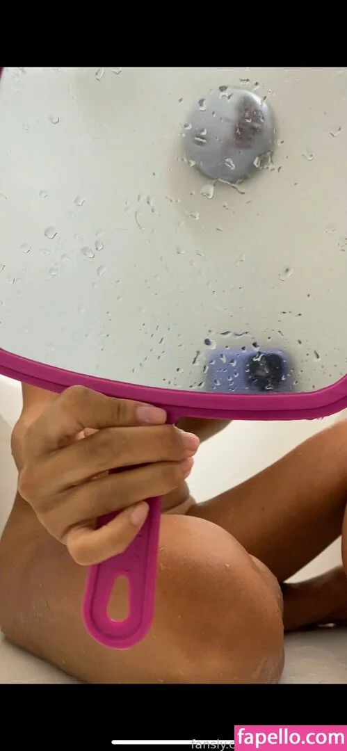 fille___de___06 / unefilleunique Onlyfans Photo Gallery 