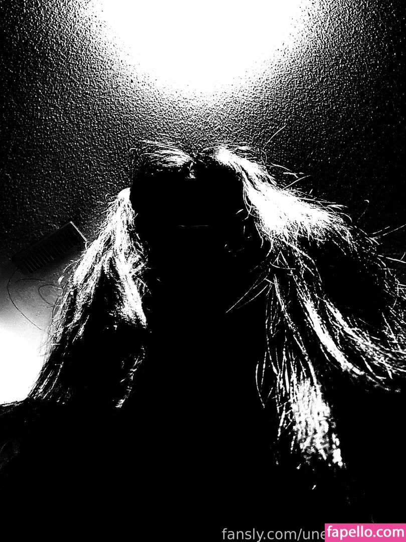 fille___de___06 / unefilleunique Onlyfans Photo Gallery 