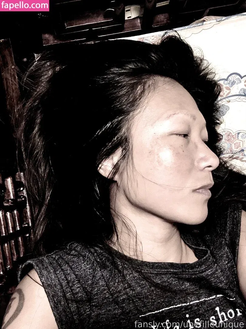 fille___de___06 / unefilleunique Onlyfans Photo Gallery 