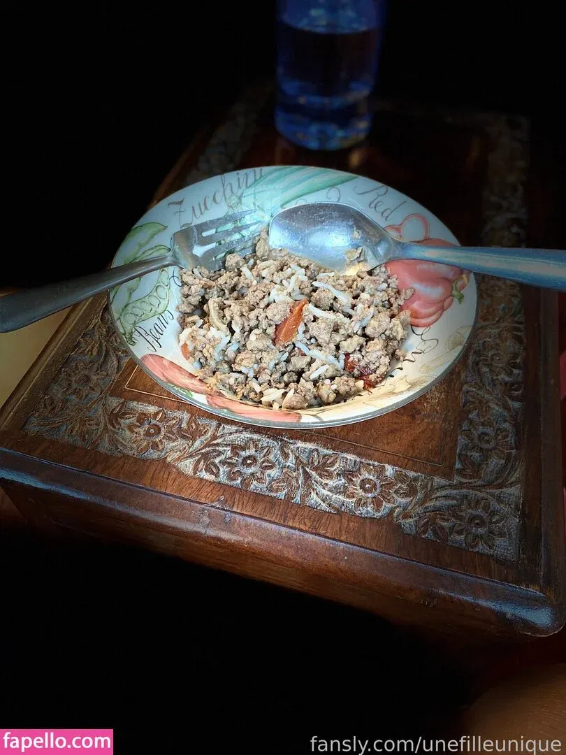 fille___de___06 / unefilleunique Onlyfans Photo Gallery 