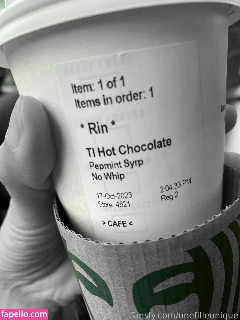 fille___de___06 / unefilleunique Onlyfans Photo Gallery 