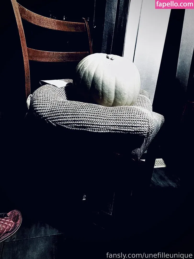fille___de___06 / unefilleunique Onlyfans Photo Gallery 
