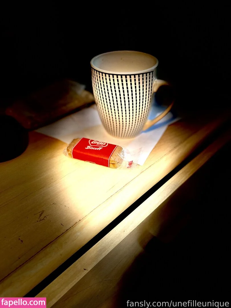 fille___de___06 / unefilleunique Onlyfans Photo Gallery 