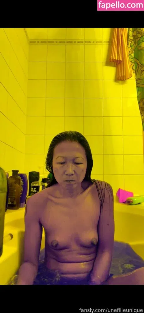 fille___de___06 / unefilleunique Onlyfans Photo Gallery 