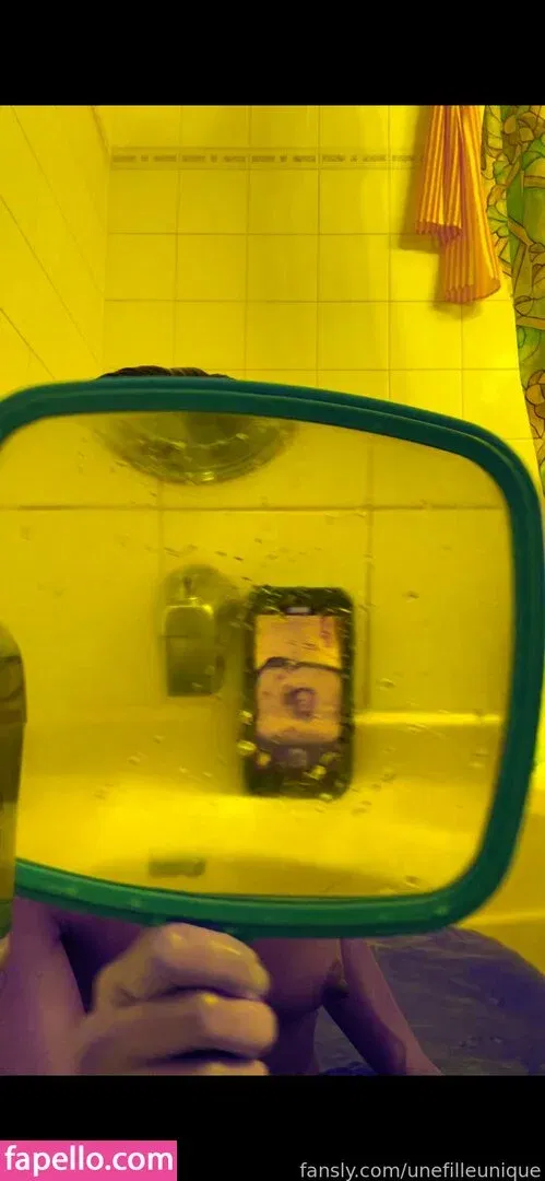 fille___de___06 / unefilleunique Onlyfans Photo Gallery 