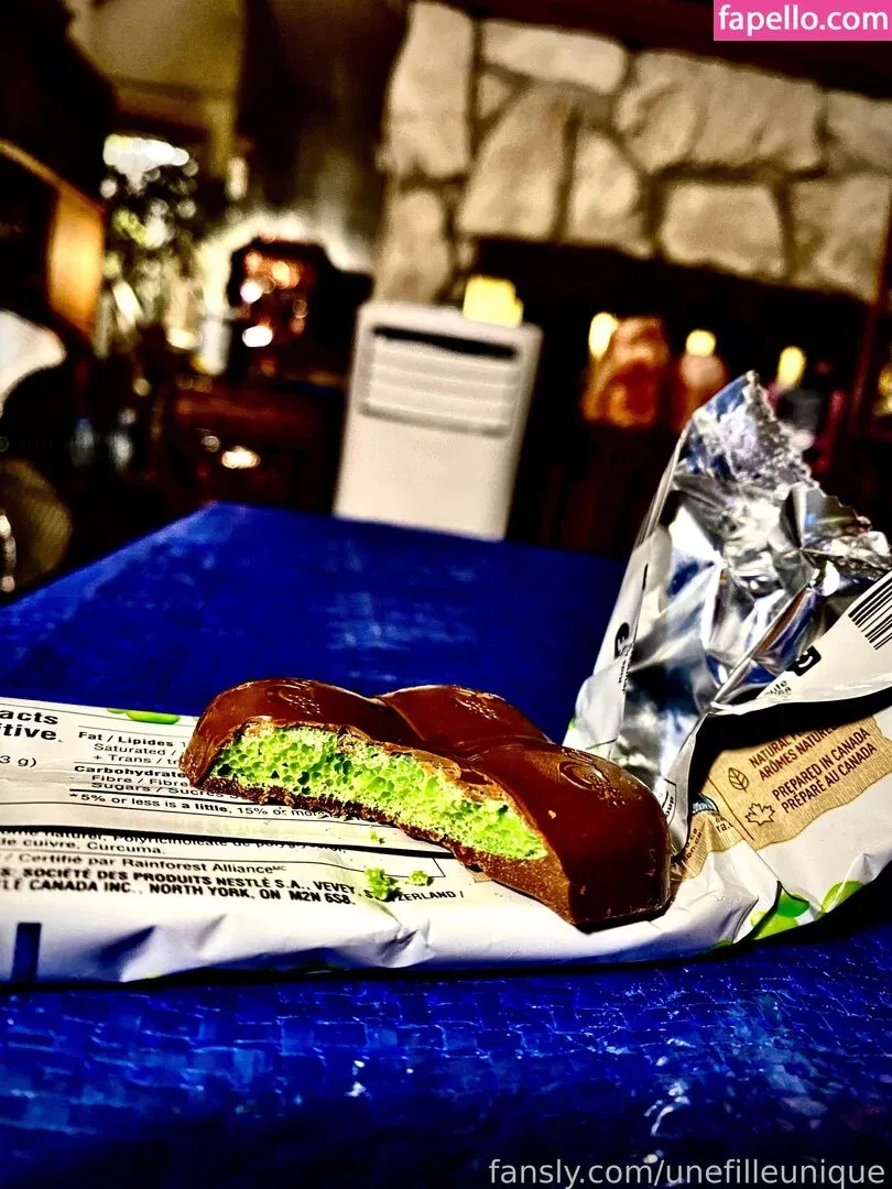 fille___de___06 / unefilleunique Onlyfans Photo Gallery 