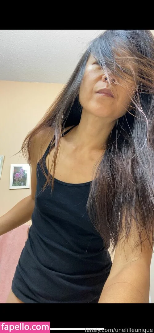 fille___de___06 / unefilleunique Onlyfans Photo Gallery 