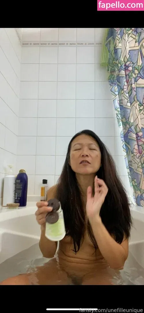 fille___de___06 / unefilleunique Onlyfans Photo Gallery 